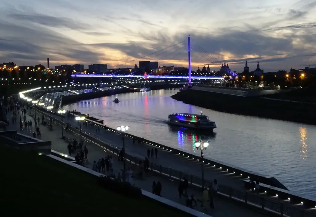 Квартира Уютная, студия, центр города, тц вояж, парковка, кафе, аквапарк — Тюмень