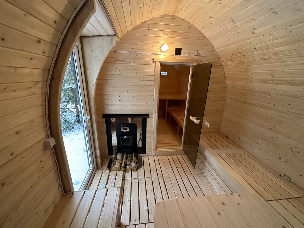 Дом с баней и чаном