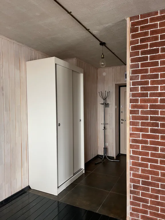 Квартира-студия с видом на действующий вулкан