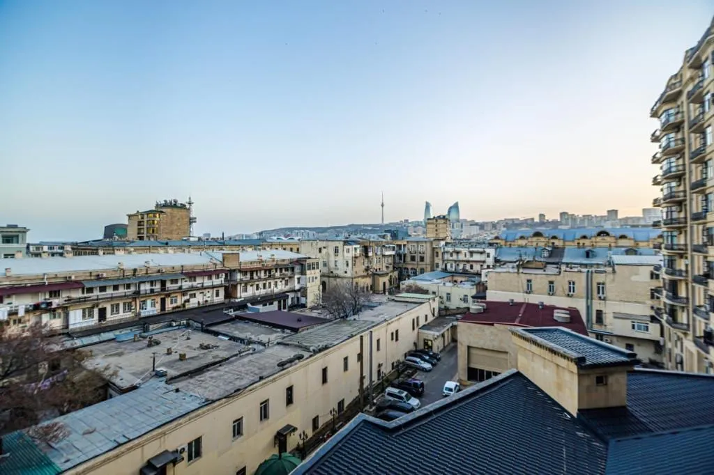 Vip Apartment Manovi