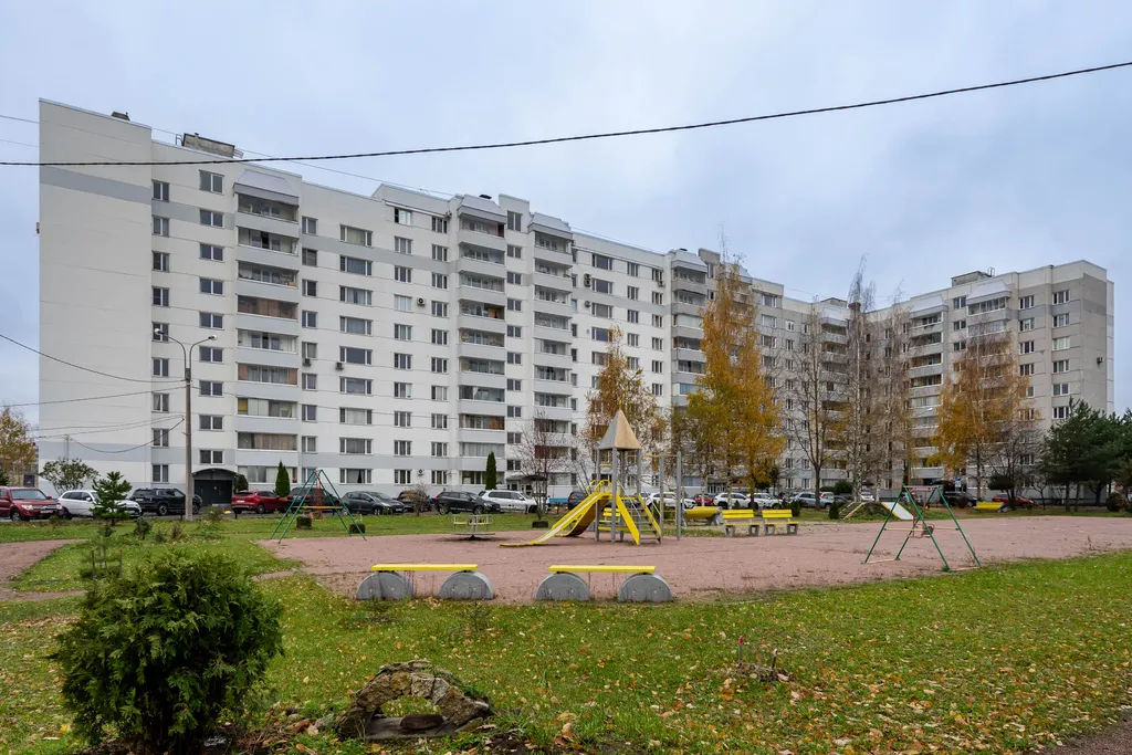 Квартира Квартира Уютная просторная двушка с парковкой для большой семьи — Санкт-Петербург
