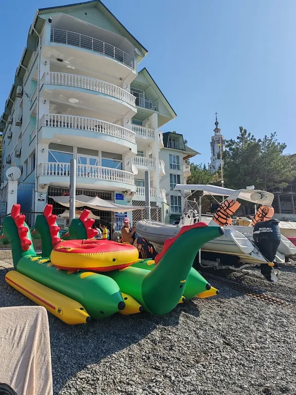 Номер с видом на двор без балкона