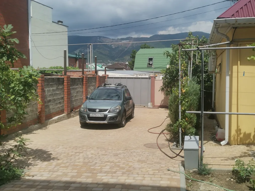 Коттедж Уютный дом в центре Геленджика под ключ — Геленджик