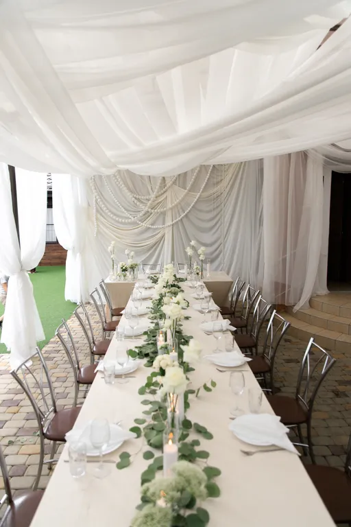 Коттедж с баней и теплым бассейном