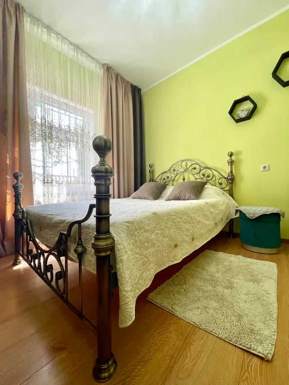 4-комнатный Дом