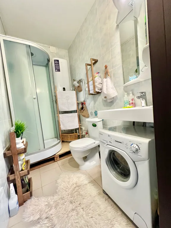 Видовой пентхаус-студия с террасой в самом центре