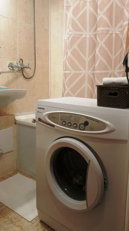 Уютная квартира около метро проспект Победы