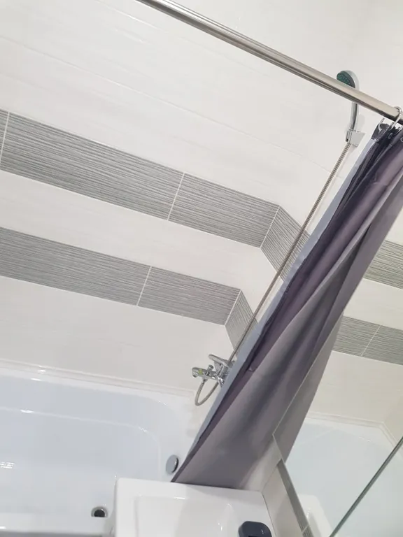 Студия с видом на озеро