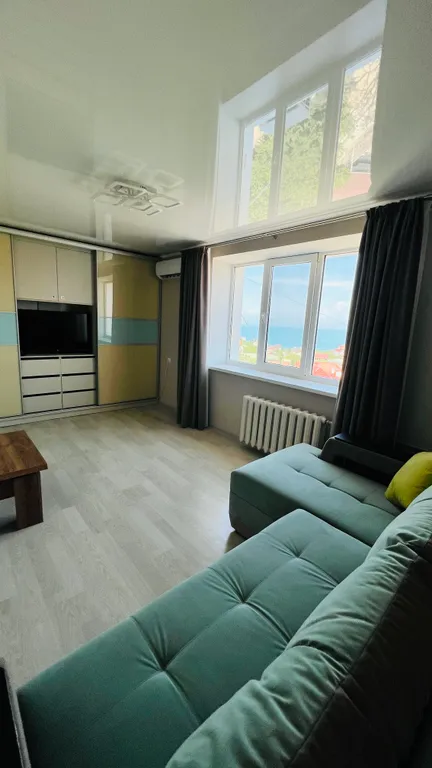 Квартира 2-х комнатная квартира с видом на море — Севастополь