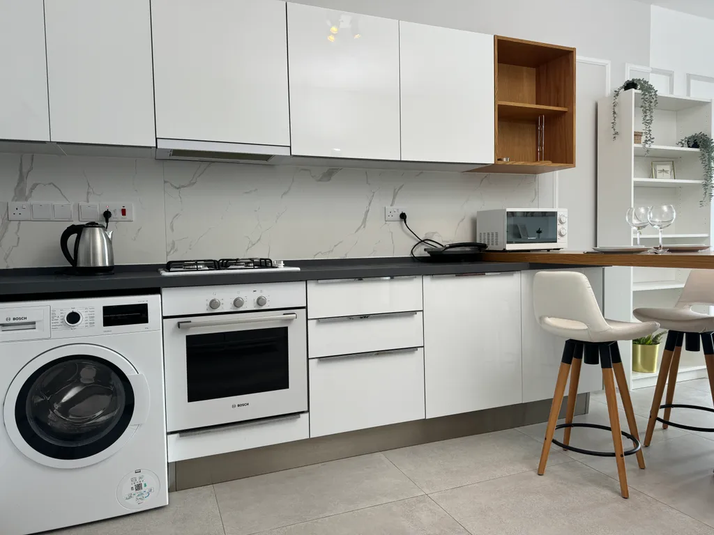 Стильные апартаменты с видом на море