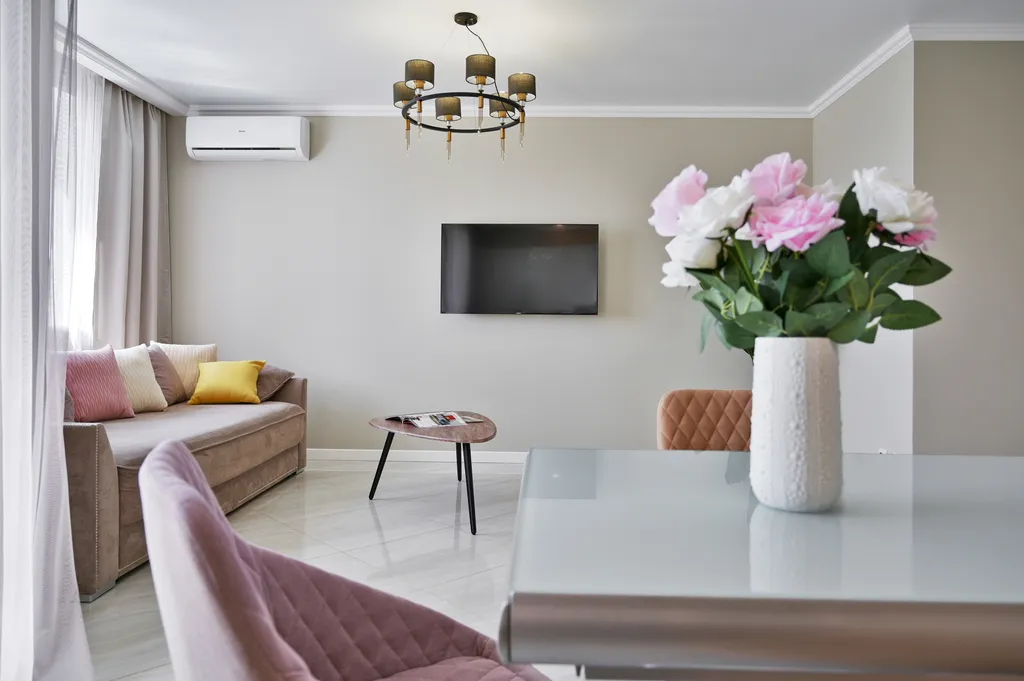 Просторная стильная евро 2-комнатная квартира в центре