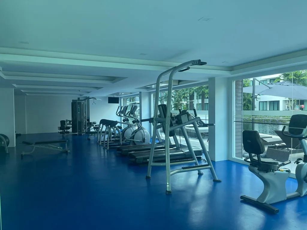 Апартамент для отдыха с детьми в тихом месте на берегу моря