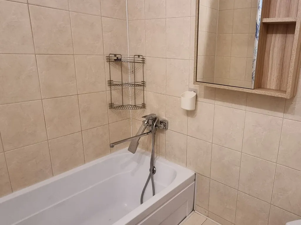 Квартира с живописным видом на город, неподалеку от ТРЦ Красноярье