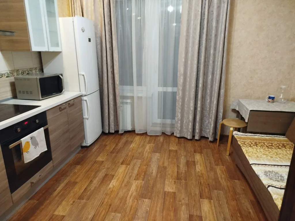Квартира 1-к.квартира 50м² ул.Сибгата Хакима 42 — Казань