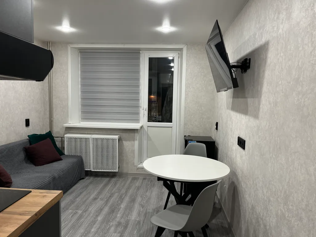 Студия возле центра и автовокзала