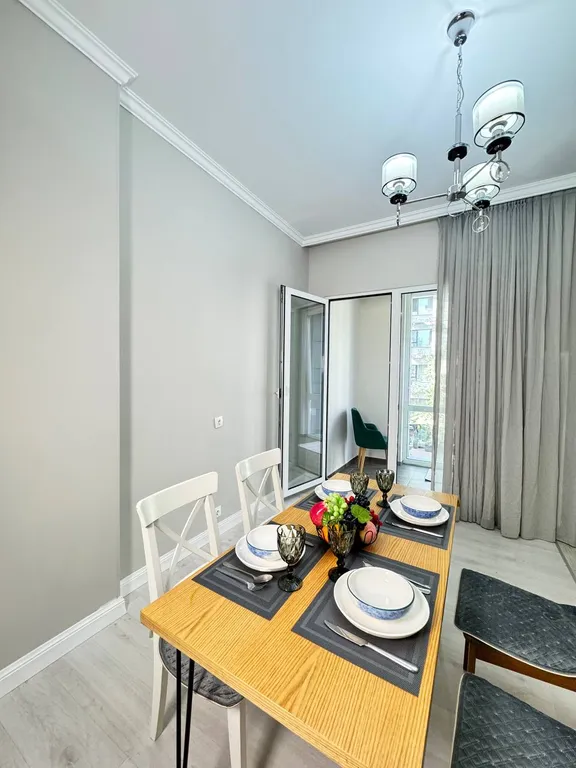 2-комнатная в жк 4you, рядом с тц Mega