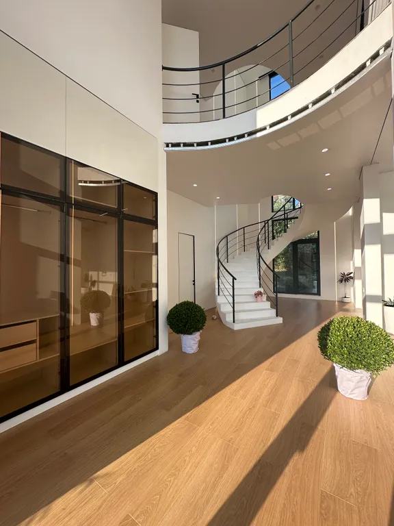 Шикарная Вилла