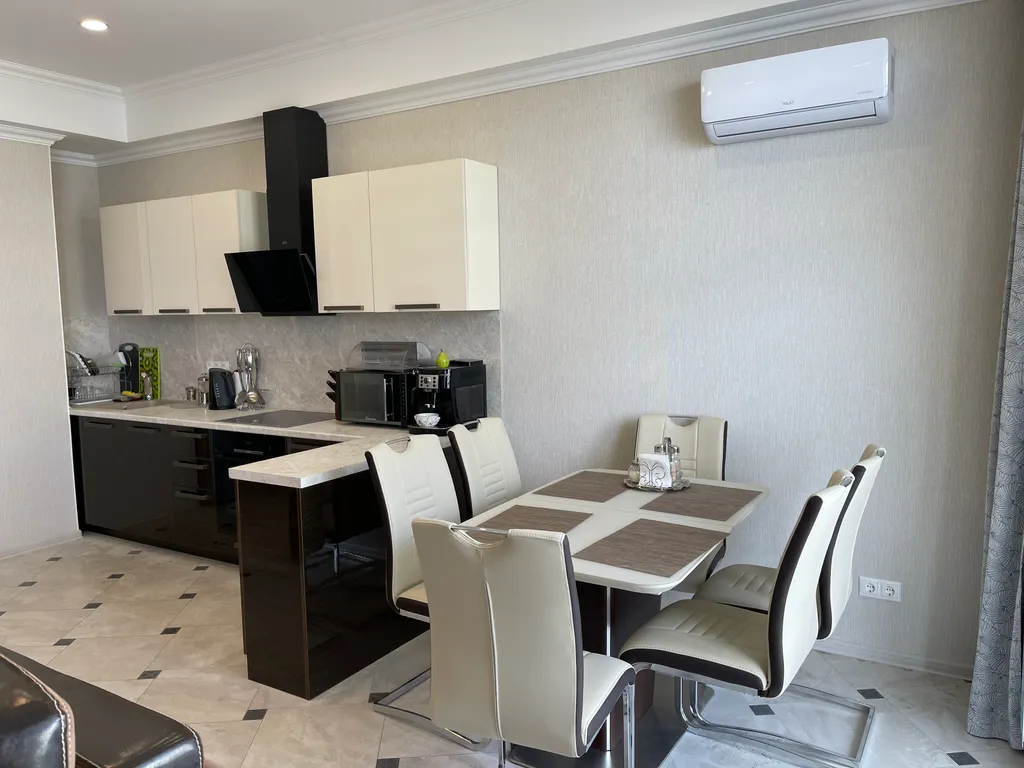 Квартира Апартамент в ЖК Лувр — аренда посуточно в Гурзуф