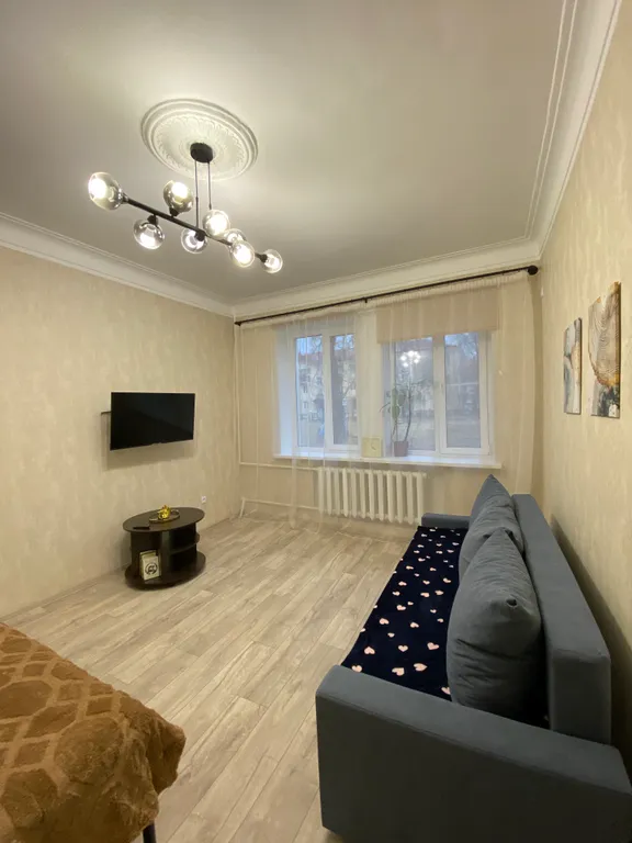 Лошадка Кира ждёт гостей в свою уютную квартиру