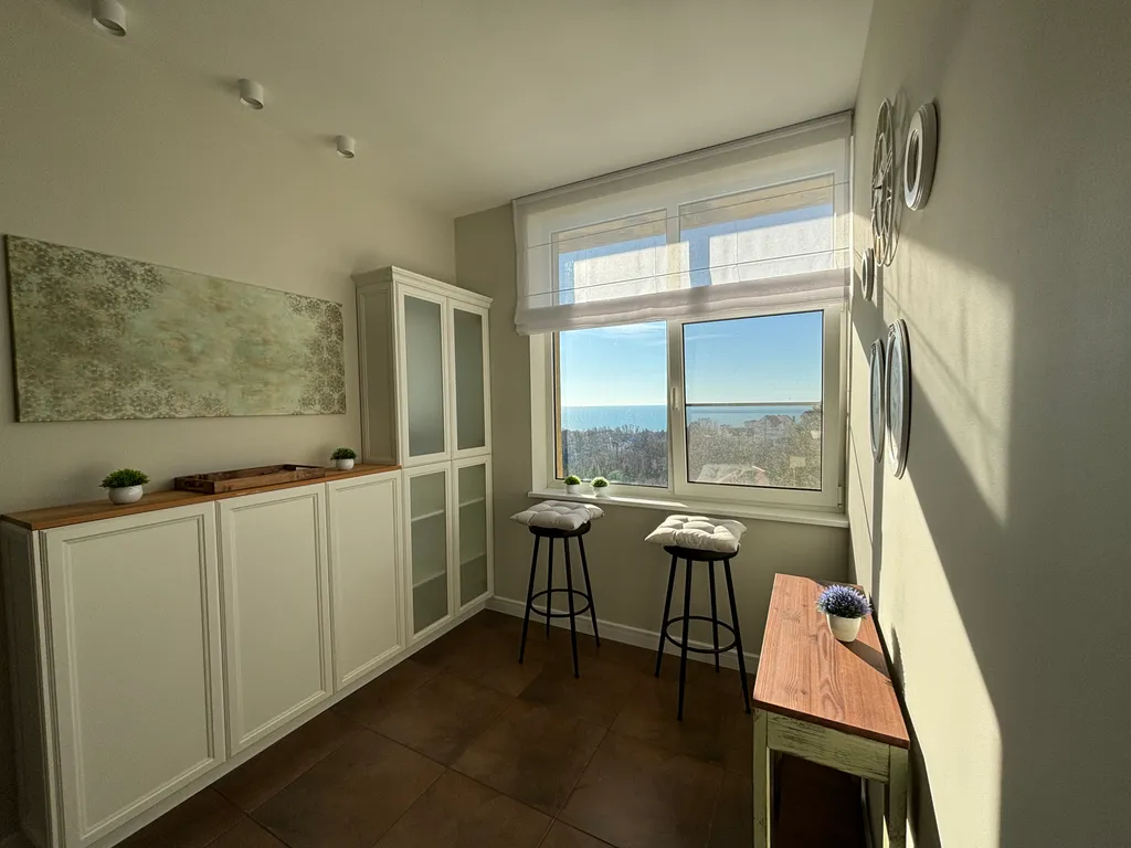 Уникальная квартира для большой компании с видом на море и горы