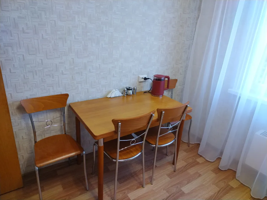 Уютная квартира рядом с Планетой