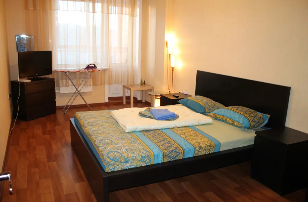 Уютная 1-комнатная квартира вблизи Зоопарка — аренда посуточно в Новосибирск