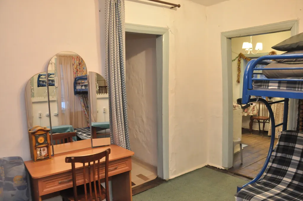 Дом-дача в горах с русской печкой, рядом с речкой и видом на горы