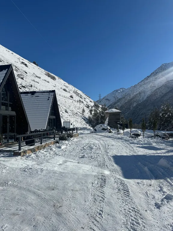 Коттедж с видом на горы