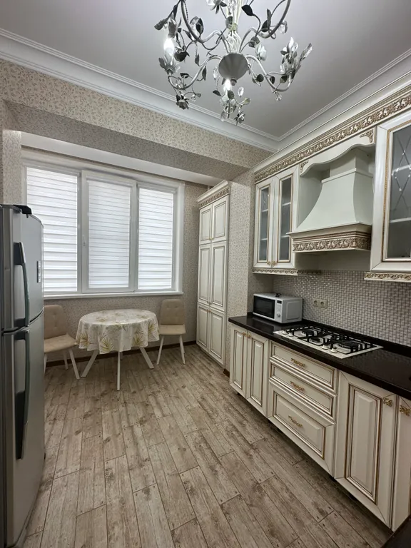 Просторная 2-х комнатная квартира с видом на море