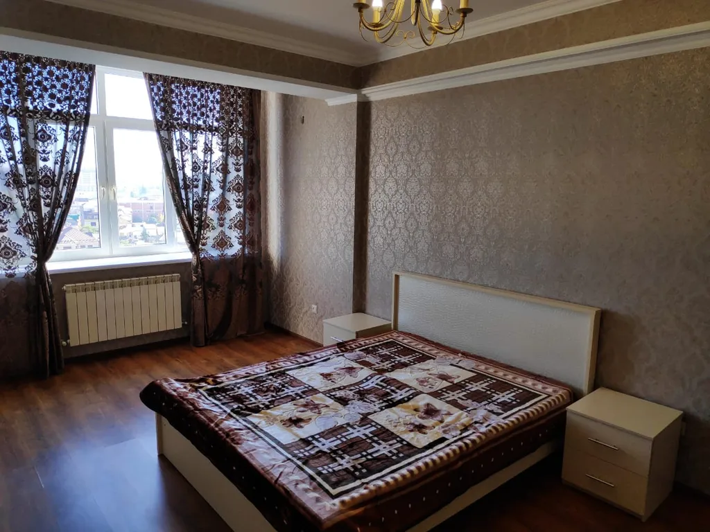 Квартира Квартира Анти-Отель на 5чел. 2комн.кв. 1этаж, код-119 — Махачкала