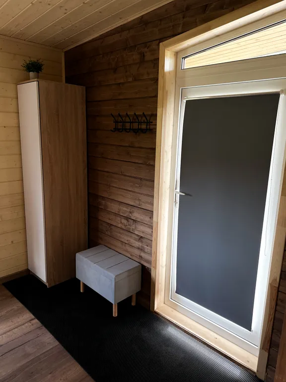 Дом в лесу с сауной в стиле барнхаус