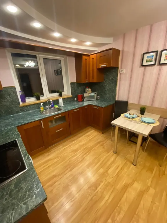 1-комнатная видовая квартира недалёко от центра города