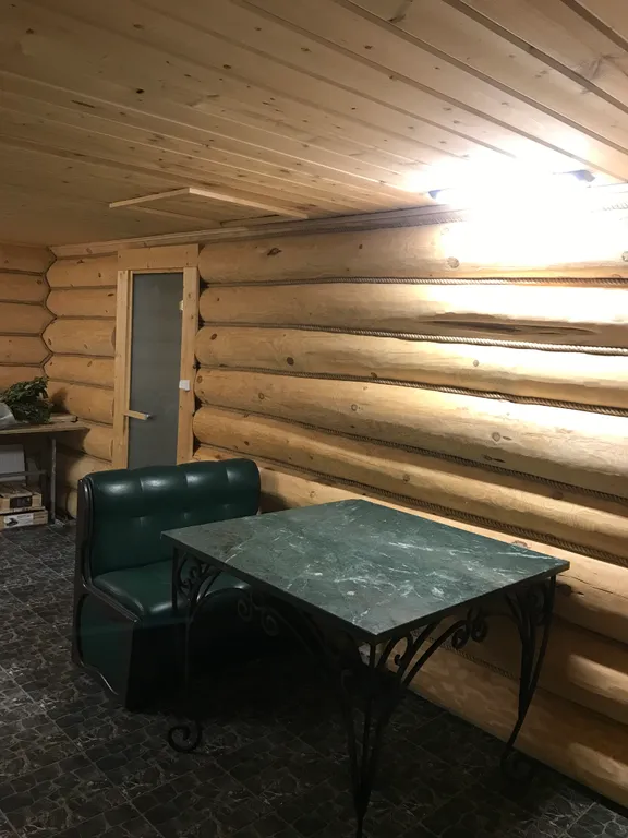 6-комнатный Дом