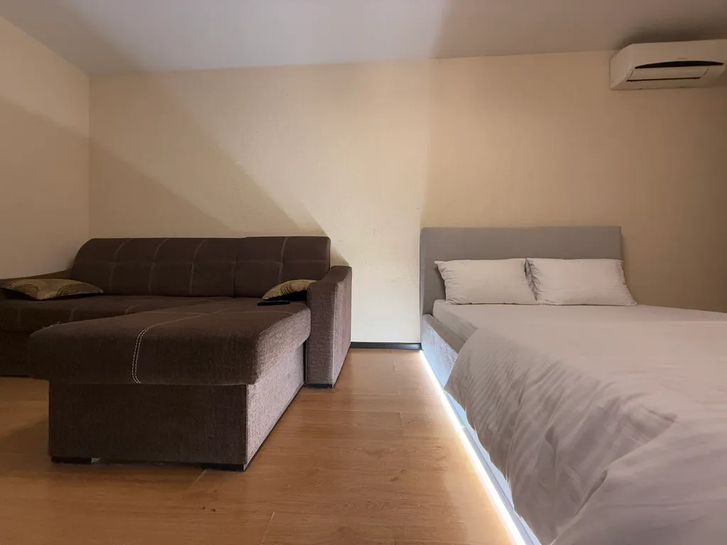 Квартира Квартира Тут хорошо на Щорса — Екатеринбург