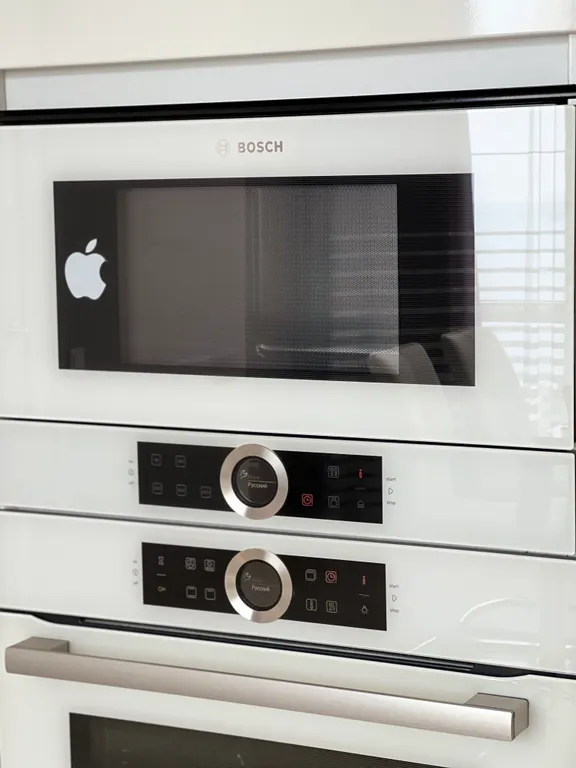 Большая современная квартира с нереальным видом на море