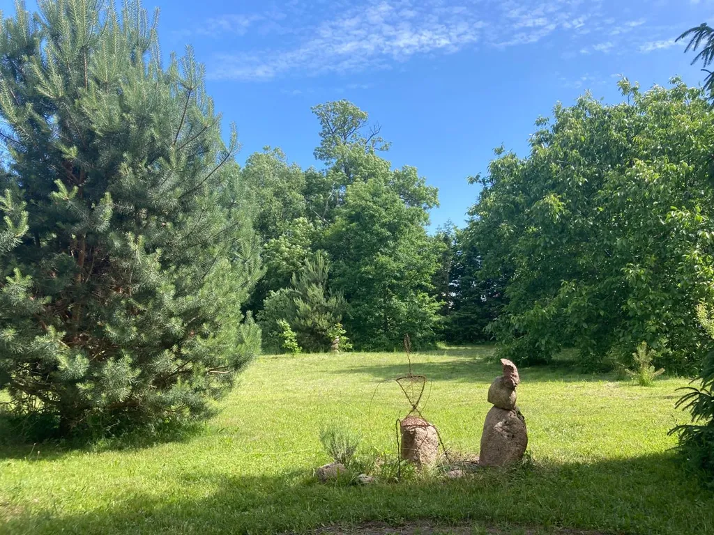 Дом с пляжем у моря