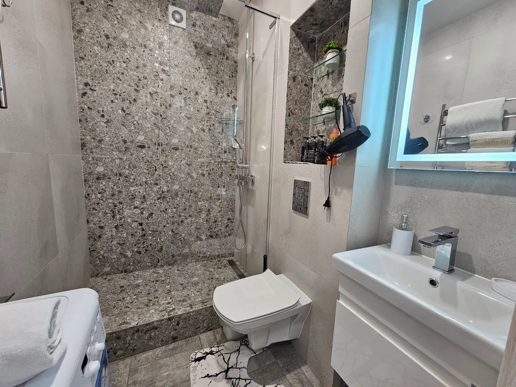 Уютная квартира с видом на море и горы