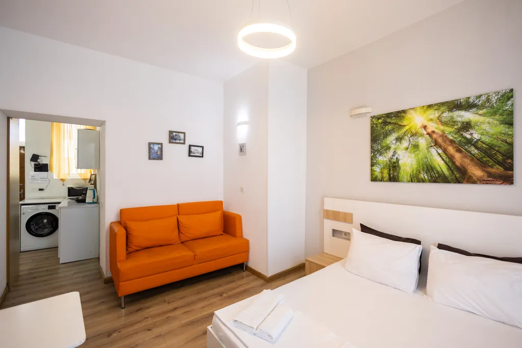 Уютная студия около площади Азнефть