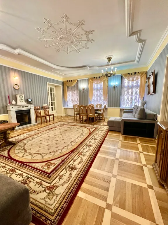 Квартира Просторная квартира возле Эрмитажа — Санкт-Петербург