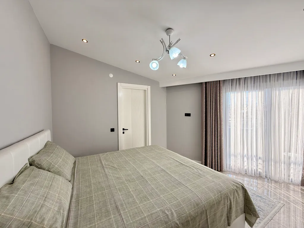 SA Apartments! Luxury 2bd Flat 150m to the Beach