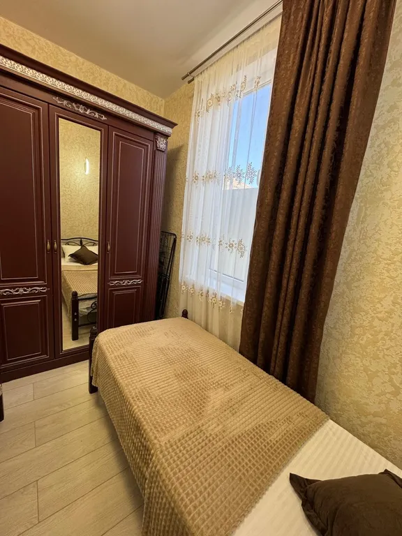 Семейный Двор