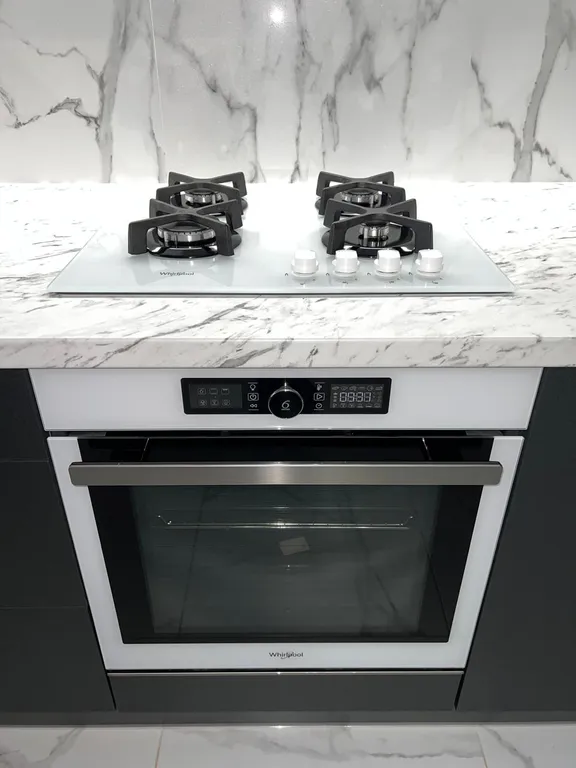 Стильная квартира около моря