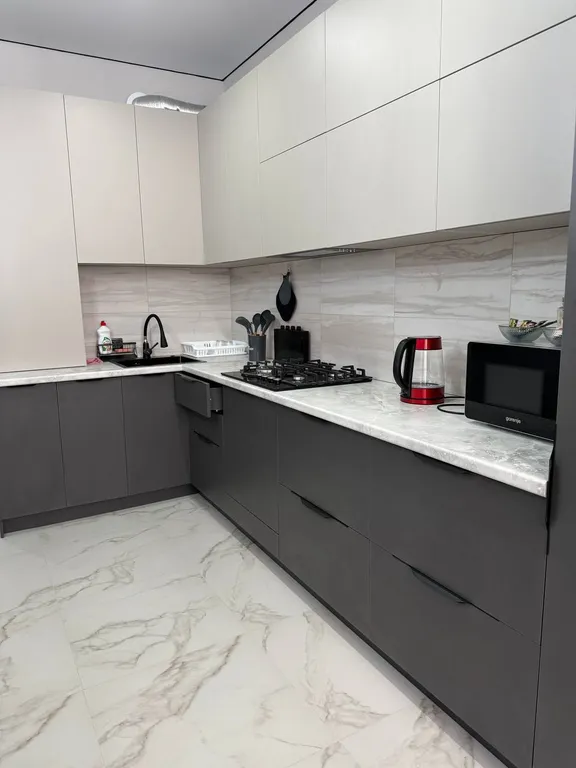 Уютная квартира в новостройке, с красивым видом на гору