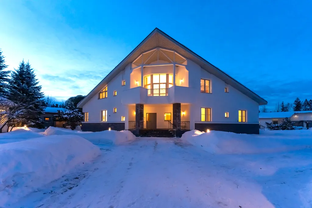 Роскошная современная белоснежная White Luxe Villa