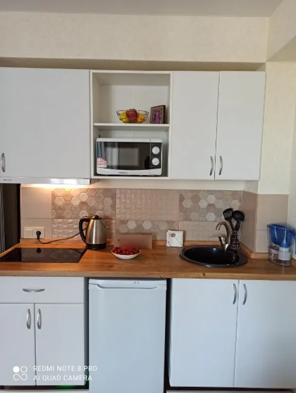 Видовые апартаменты на берегу моря с видом на море с бассейном