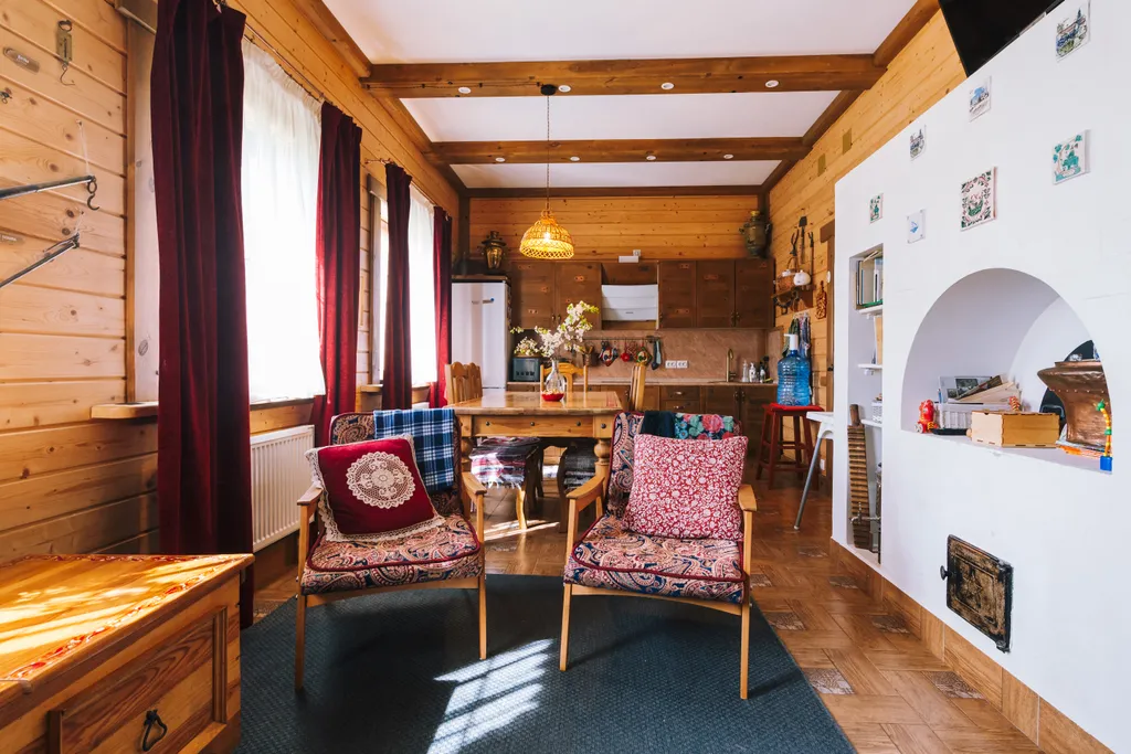 Этаж в доме с одной спальней, гостиной и верандой