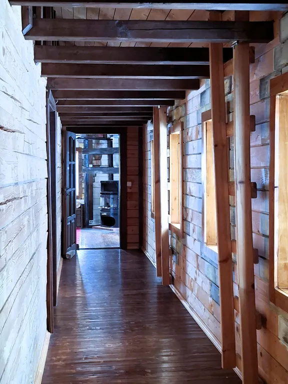 Дом-замок для большой компании