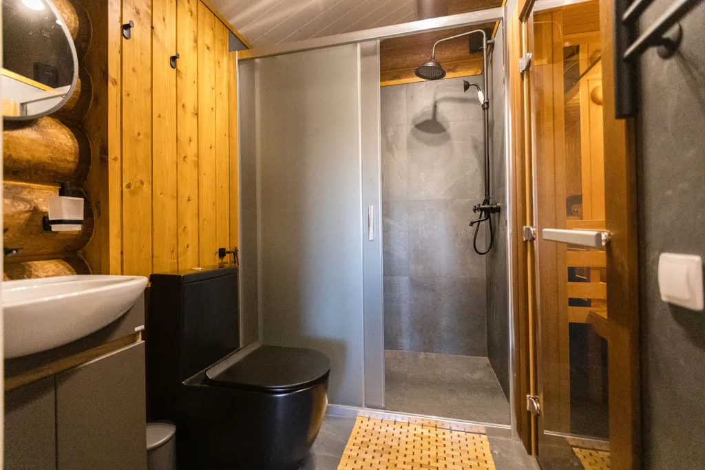 Коттедж Дом Теремок на берегу реки Свирь — Лодейное Поле