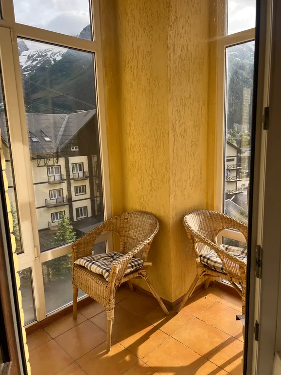 Апартамент с двумя балконами