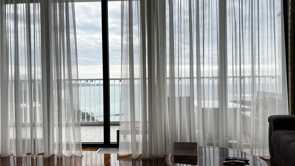 Элитные апартаменты в центре с видом на море в ЖК Актер Гэлакси